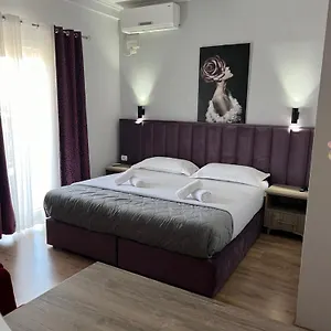 Floga 3*, Shkodër Albanie